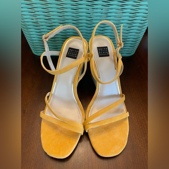 NWOT White House Black Market Strappy Wedge Sandals - Picture 5 of 8